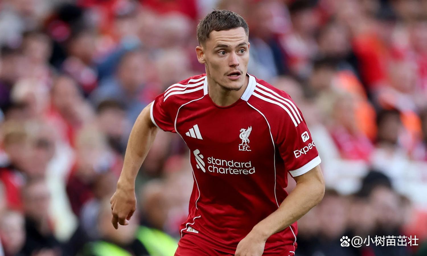 爱游戏-英超今晚再迎强敌，里昂更衣室发声，主帅态度：赛场秩序良好，高层口径保持一致-爱游戏